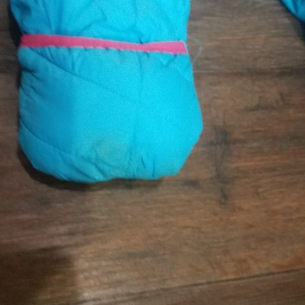 18 month snozu snowsuit - Picture 4 of 4